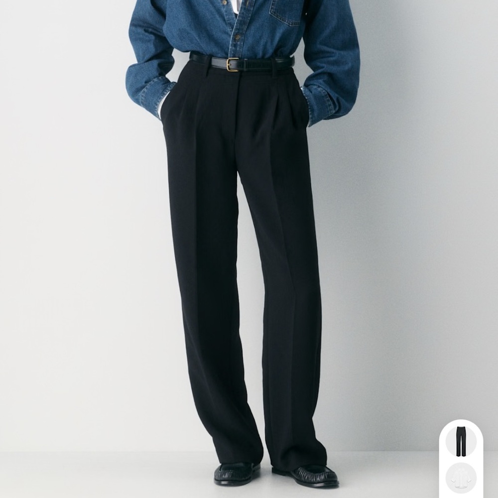 Aritzia Black Effortless Pants Crepette | Size 6 Short High Rise